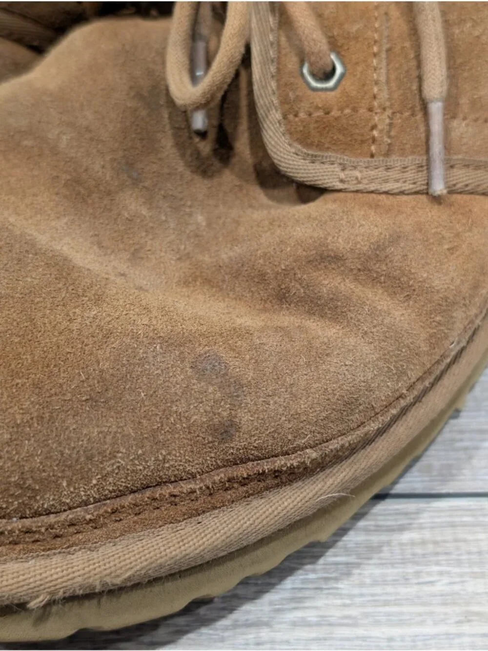 UGG neumel shoes